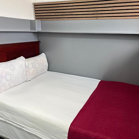 Plaza London Hotel Экстерьер фото
