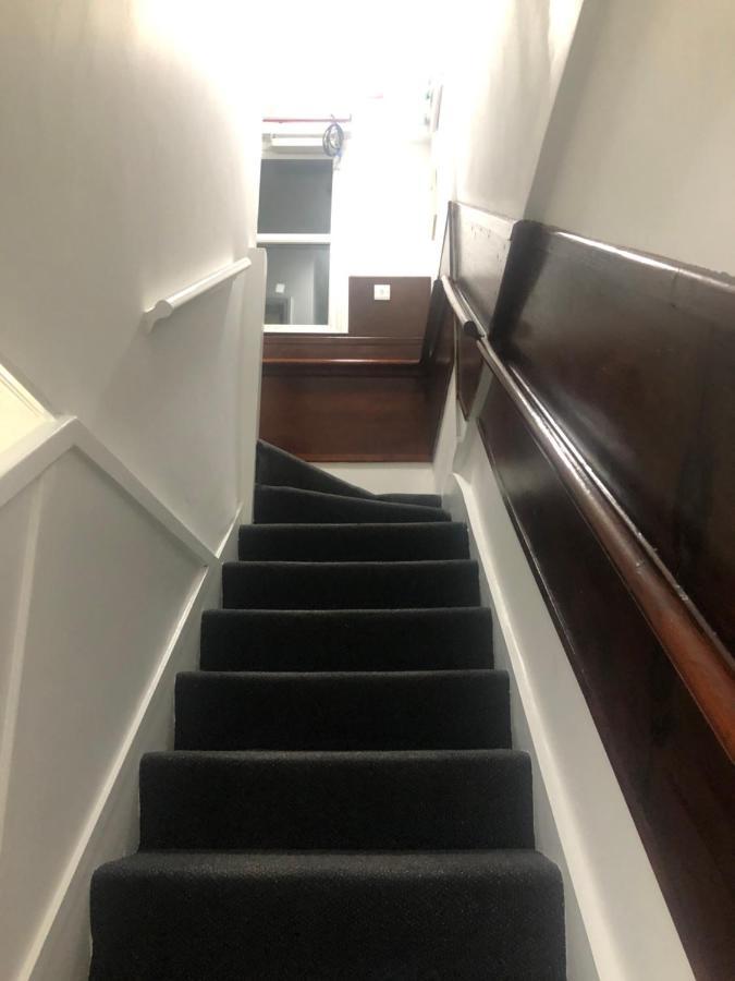 Plaza London Hotel Экстерьер фото