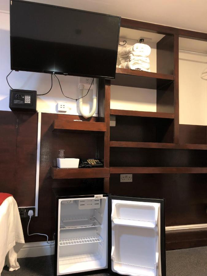 Plaza London Hotel Экстерьер фото