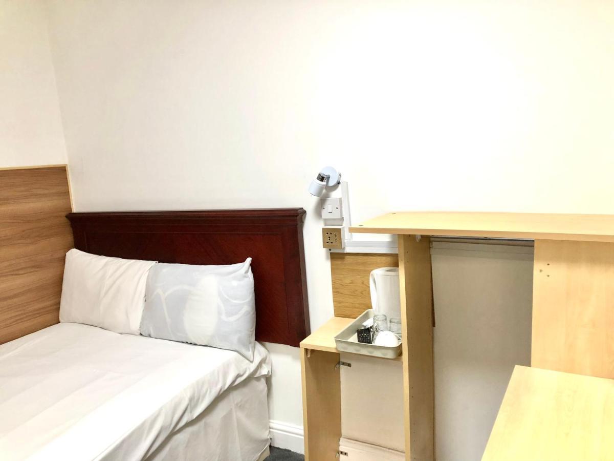 Plaza London Hotel Экстерьер фото