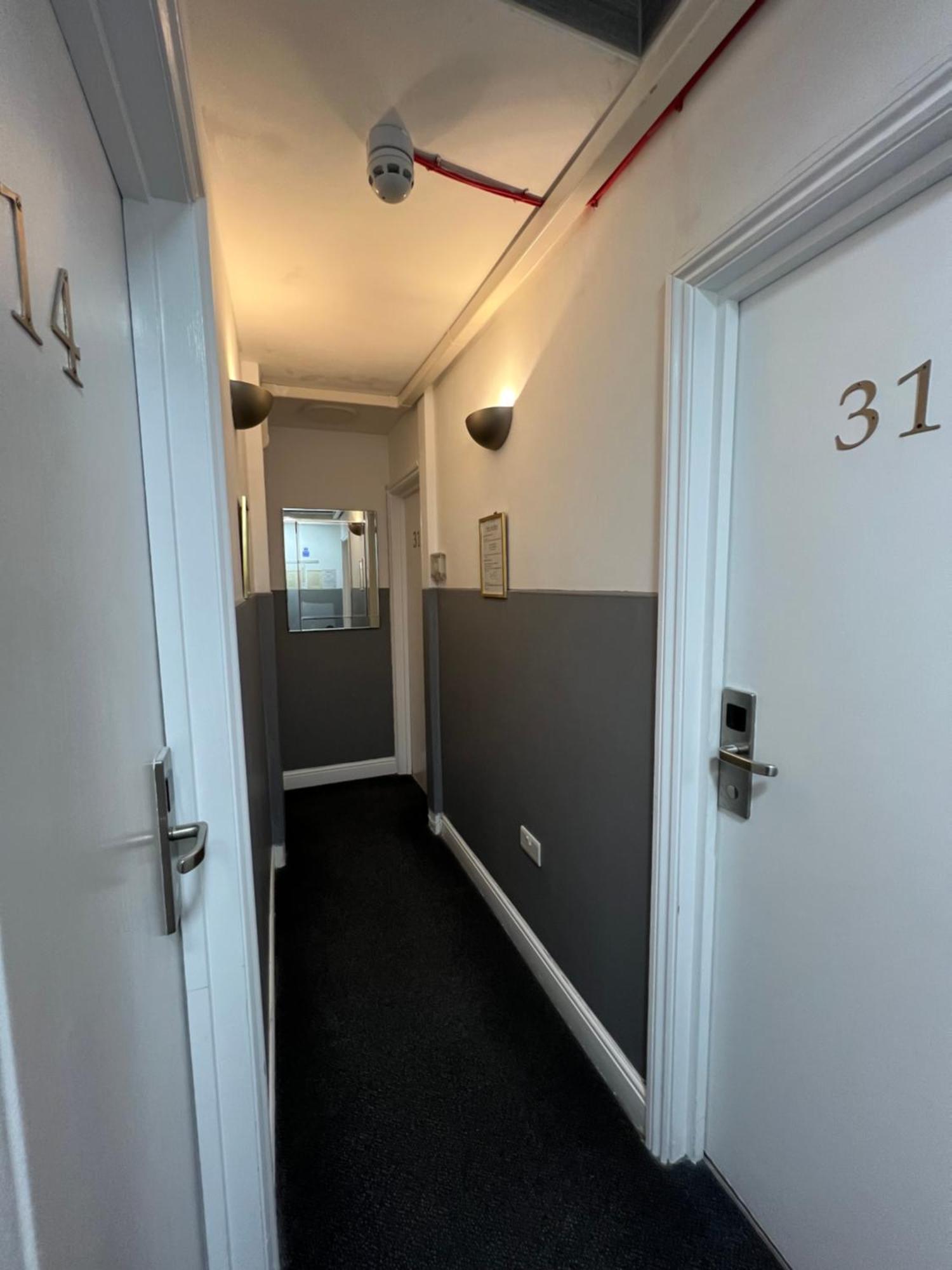 Plaza London Hotel Экстерьер фото