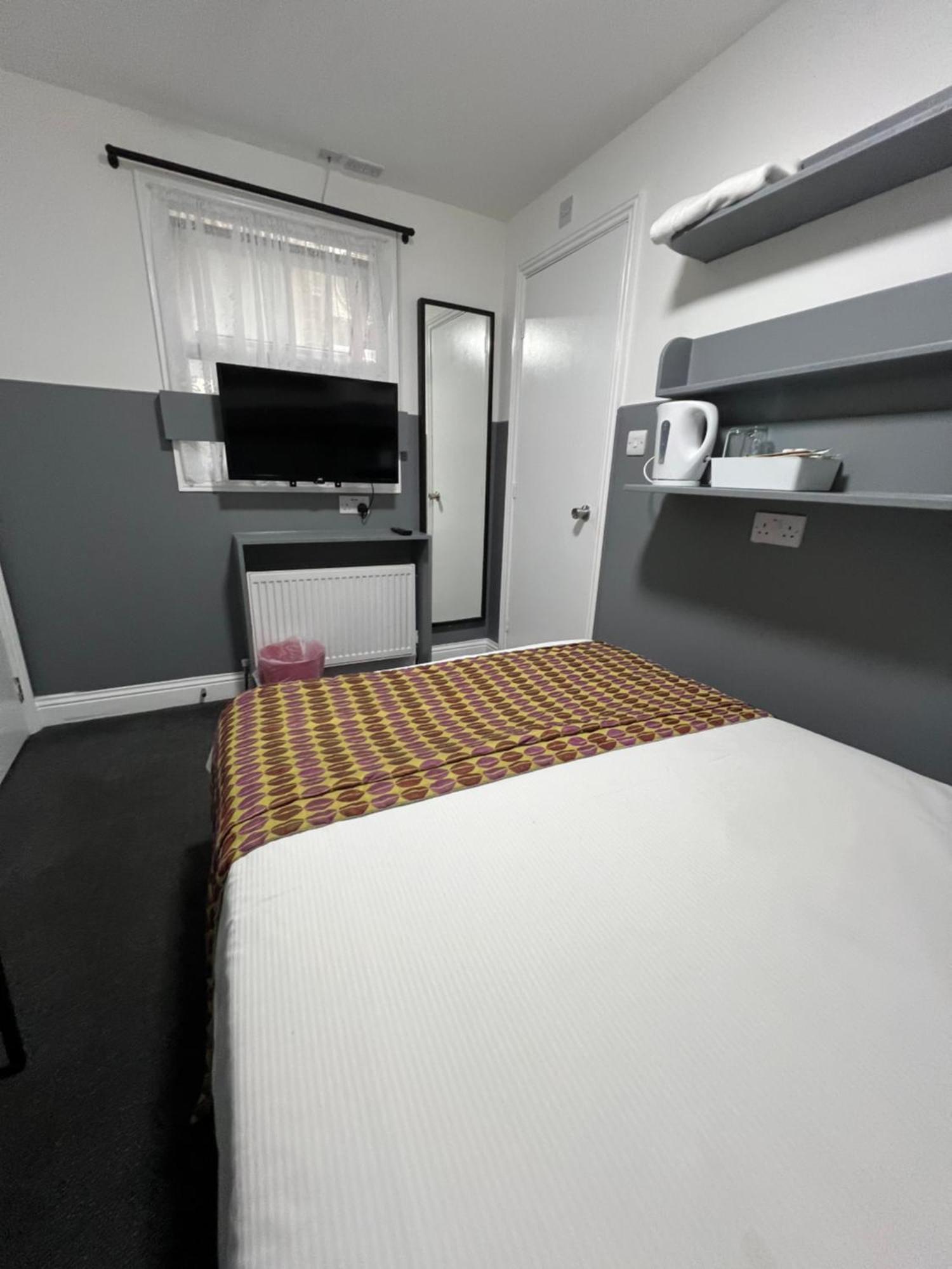 Plaza London Hotel Экстерьер фото